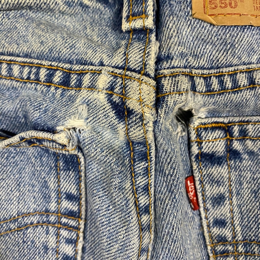 Vintage 90s Levis 550 Relaxed Fit Jeans Mens 29x30 (26x30) Made in USA - Picture 7 of 9